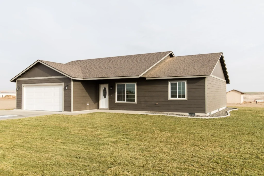 Anasazi Builders Custom Single-Family Home Exterior.