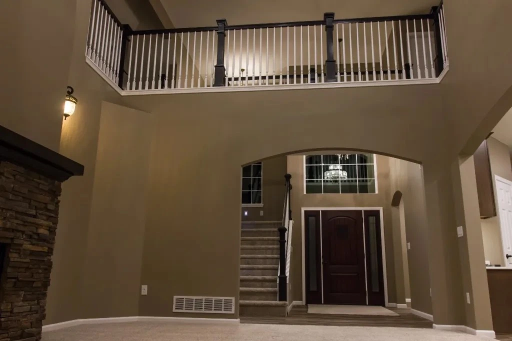 Anasazi Builders Open Concept Great Room and Foyer View.